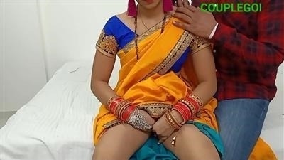 Ghar par sundar mami ki geeli bur ko masti se choda